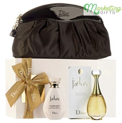 dior makeup free gift|christian dior make up bag.